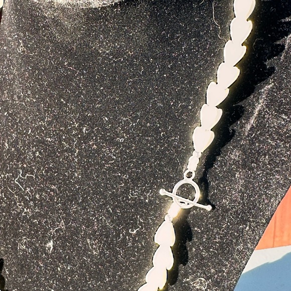 Mother of Pearl Queen Conch Pīkake & Edison Pearl Necklace Handmade - Picture 6 of 10